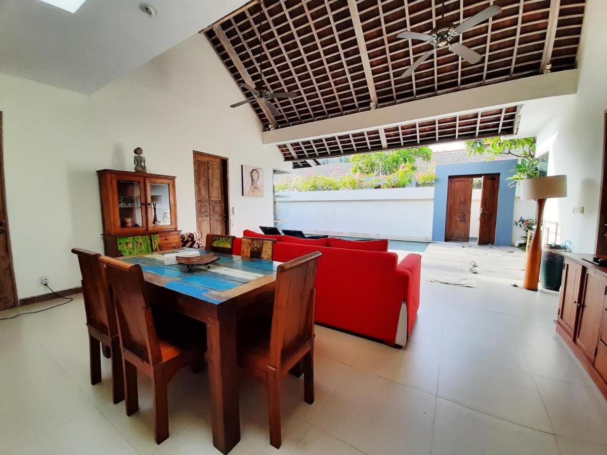 Villa The Decks Bali Legian Exterior foto