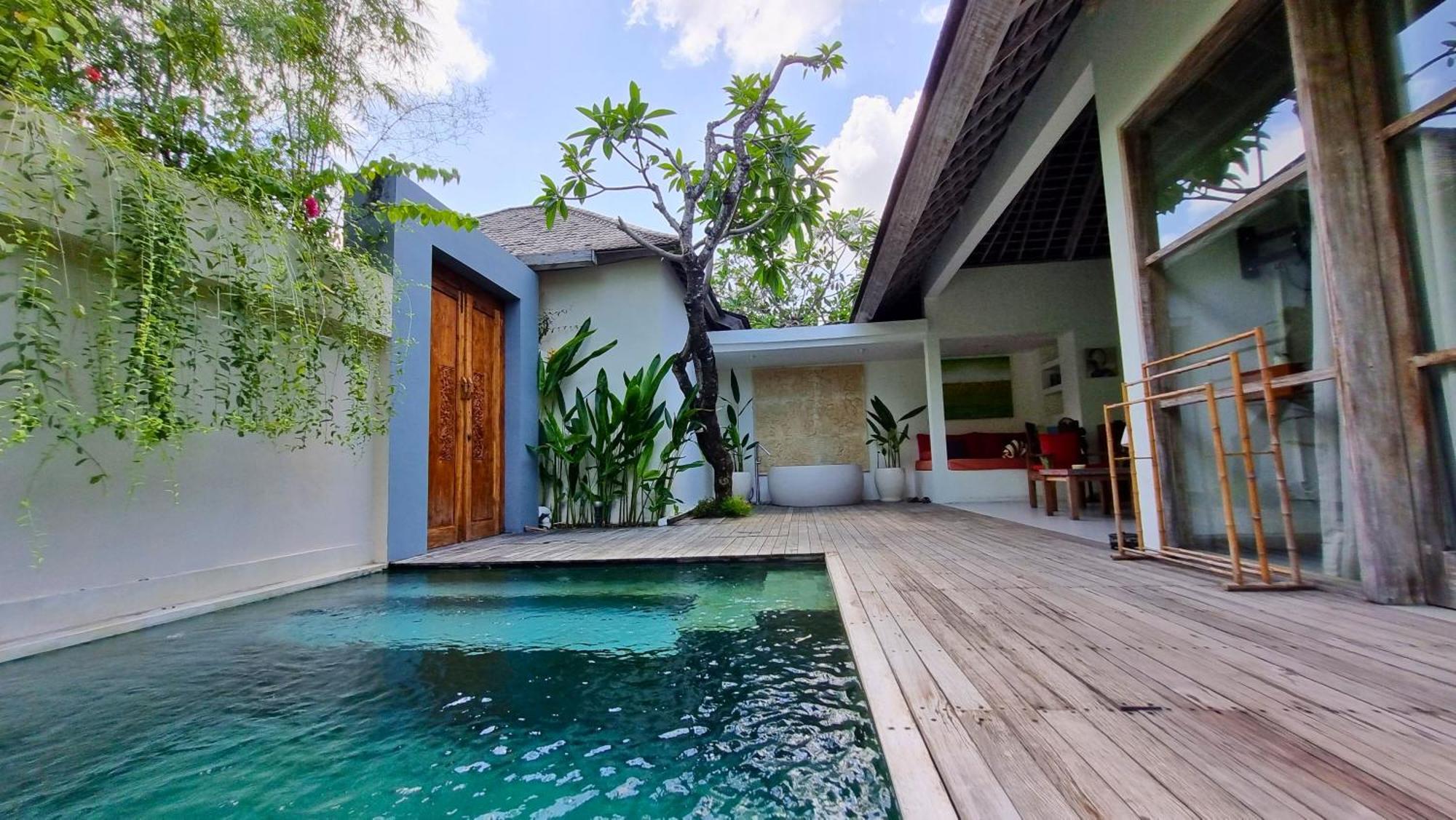 Villa The Decks Bali Legian Exterior foto