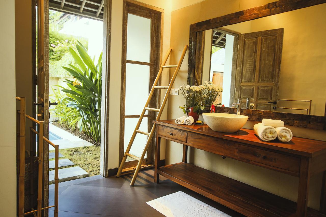 Villa The Decks Bali Legian Exterior foto