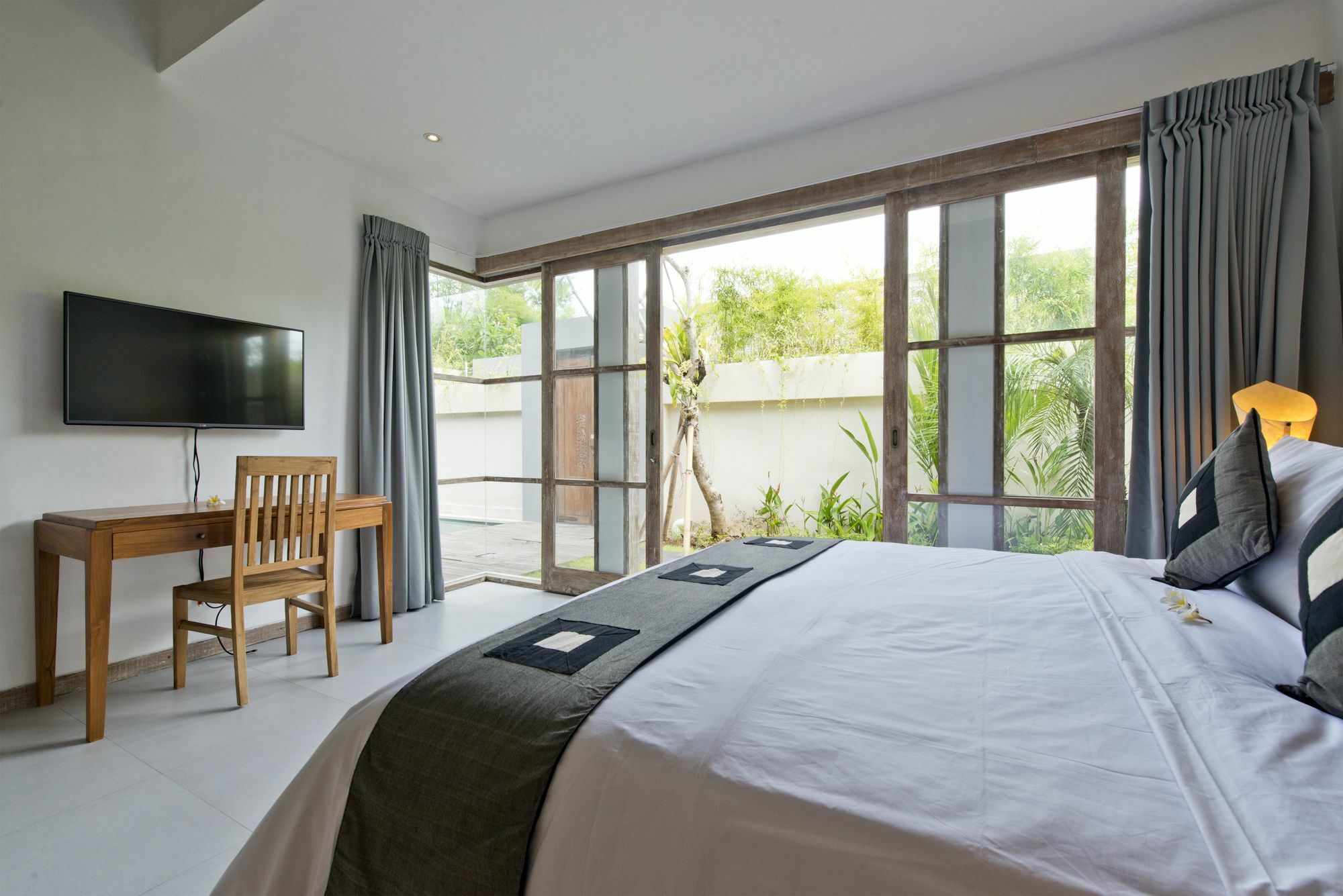 Villa The Decks Bali Legian Exterior foto